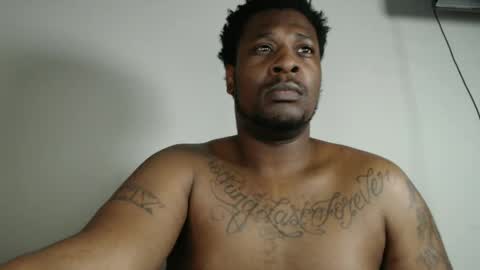 bigblack004 online show from September 2025 08:35:01 AM