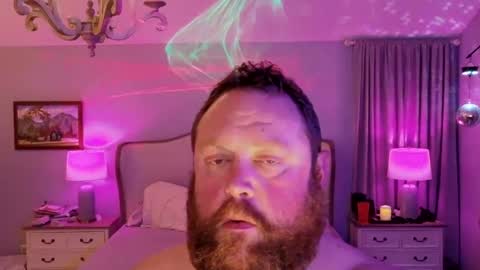 Snapshot of bigboi1o11 chatting on October 2025 06:52:01 AM Bigboi1o11 online show from October 2025 06:52:01 AM