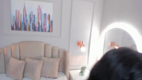   online show from October 2025 10:17:02 AM