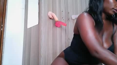 Vee online show from February 2026 11:32:02 PM