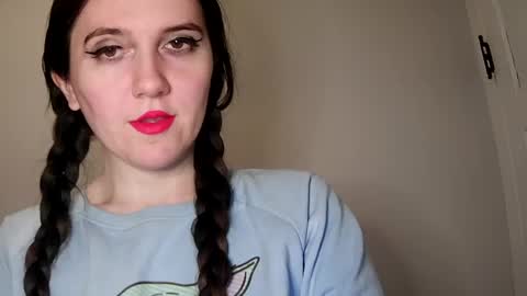 Isabella online show from January 2025 04:22:01 PM