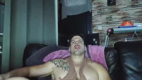 Bigboyband online show from November 2025 04:07:01 PM