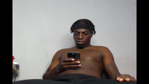 Snapshot of bigbryson1 chatting on April 2026 01:17:02 PM Bryson online show from April 2026 01:17:02 PM