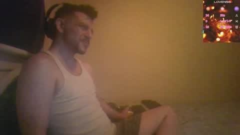 Jon - Im Straight online show from December 2024 12:39:02 PM