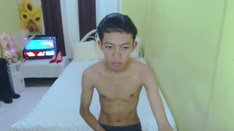 Snapshot of bigcock_kerbzz chatting on October 2025 01:17:02 AM bigcock_kerbzz online show from October 2025 01:17:02 AM