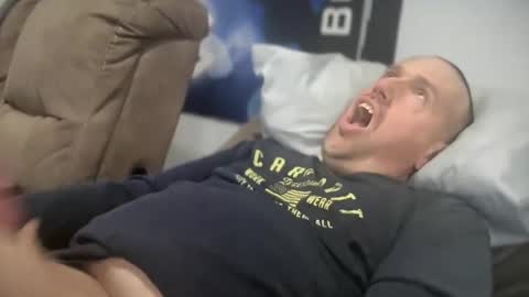 bigcocksuckingslut online show from February 2025 07:02:01 PM