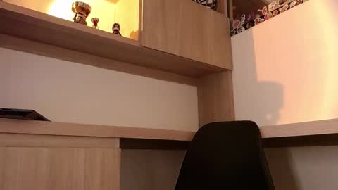 Nate online show from February 2025 10:37:02 AM