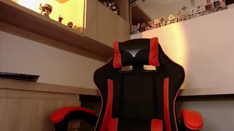 Nate online show from February 2025 08:09:01 AM