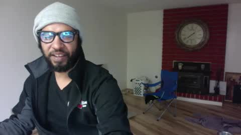 Snapshot of bigdickjimmywill chatting on February 2025 01:32:02 AM CAJEinc online show from February 2025 01:32:02 AM