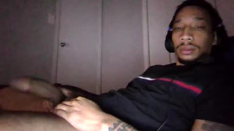Snapshot of bigdickmarixxx chatting on December 2025 07:47:02 AM bigdickmarixxx online show from December 2025 07:47:02 AM