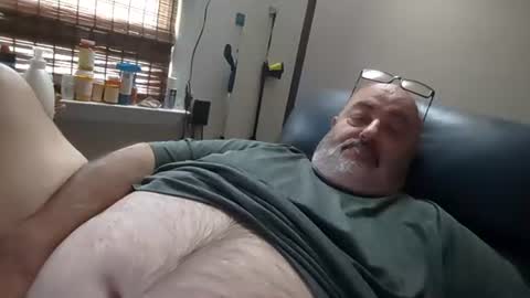 Snapshot of bigfuzzyteddybear chatting on June 2026 04:49:01 PM bigfuzzyteddybear online show from June 2026 04:49:01 PM