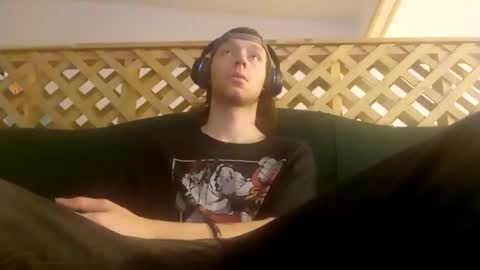 Snapshot of biggestboiiii chatting on October 2025 06:44:01 AM biggestboiiii online show from October 2025 06:44:01 AM