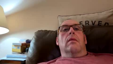 Snapshot of biggloves4bighands chatting on September 2025 10:02:02 PM biggloves4bighands online show from September 2025 10:02:02 PM