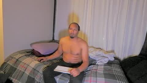 Snapshot of bighardcock989 chatting on January 2025 07:32:01 AM bighardcock989 online show from January 2025 07:32:01 AM