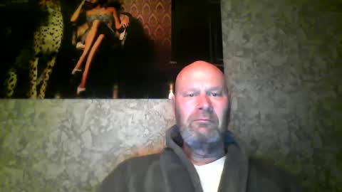 Snapshot of bigmike3339 chatting on January 2025 05:39:01 AM bigmike3339 online show from January 2025 05:39:01 AM