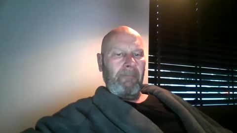 Snapshot of bigmike3339 chatting on January 2025 07:34:02 AM bigmike3339 online show from January 2025 07:34:02 AM
