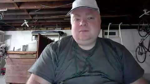 Big Red online show from May 2026 01:01:01 AM