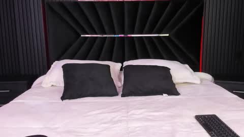 Snapshot of bigsexxyass chatting on October 2025 07:20:01 AM Zayra online show from October 2025 07:20:01 AM