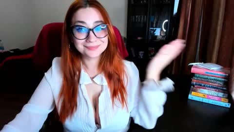 Snapshot of bigsmiletits chatting on March 2025 02:32:01 PM Julia online show from March 2025 02:32:01 PM