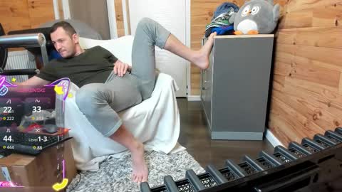 bigsshark online show from November 2025 09:06:01 PM