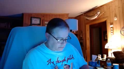 Snapshot of bigthicksatisfying2 chatting on December 2024 05:07:02 AM bigthicksatisfying2 online show from December 2024 05:07:02 AM