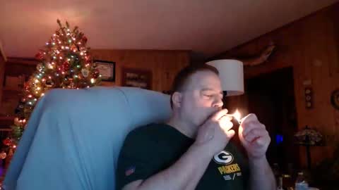 Snapshot of bigthicksatisfying2 chatting on December 2024 05:25:02 AM bigthicksatisfying2 online show from December 2024 05:25:02 AM