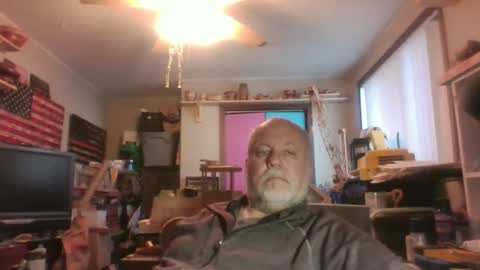 Snapshot of bigthump9999 chatting on February 2025 09:53:02 PM bigthump9999 online show from February 2025 09:53:02 PM