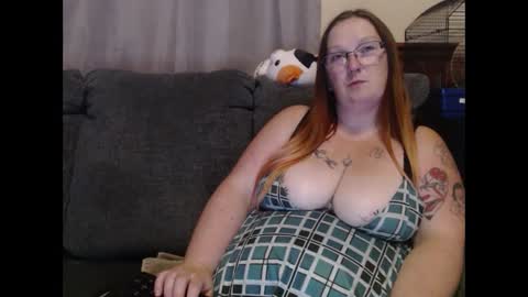 Kim online show from October 2025 05:37:01 AM