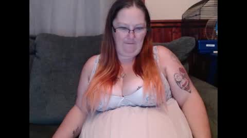 Kim online show from October 2025 01:28:01 AM