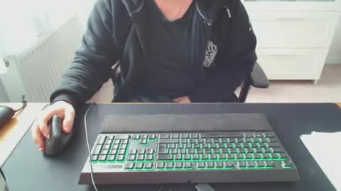 Snapshot of biker4ever90 chatting on January 2025 11:54:01 AM biker4ever90 online show from January 2025 11:54:01 AM