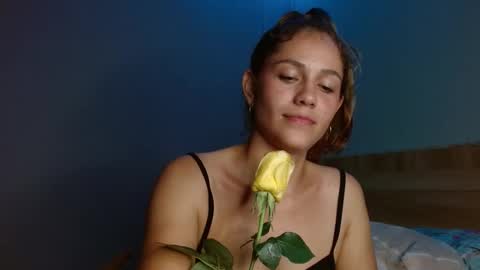Snapshot of biki_sensual chatting on March 2025 02:12:02 AM hi soy natural girl biki online show from March 2025 02:12:02 AM
