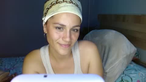 Snapshot of biki_sensual chatting on March 2025 02:32:01 AM hi soy natural girl biki online show from March 2025 02:32:01 AM