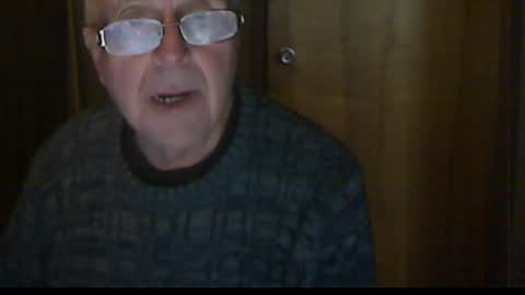Snapshot of bill_25061 chatting on December 2024 05:57:02 PM bill_25061 online show from December 2024 05:57:02 PM
