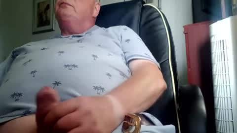 billlllllyb online show from August 2026 02:09:01 PM