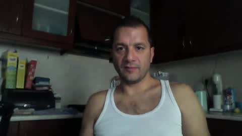 Snapshot of billos26 chatting on December 2025 07:48:01 AM billys greece online show from December 2025 07:48:01 AM