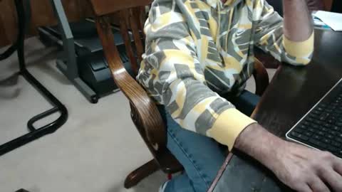 Snapshot of billy471 chatting on January 2026 09:35:02 PM billy471 online show from January 2026 09:35:02 PM