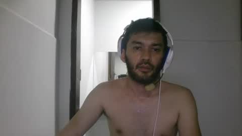 Snapshot of binhodm1 chatting on January 2025 06:22:02 AM binhodm1 online show from January 2025 06:22:02 AM