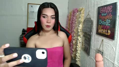 Snapshot of binimika chatting on March 2025 11:16:01 AM BINI MIKA online show from March 2025 11:16:01 AM