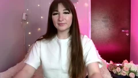 birdie_kiss online show from June 2026 07:27:02 PM