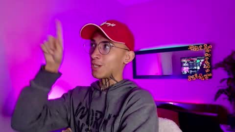  ..  .. online show from November 2025 12:54:01 AM