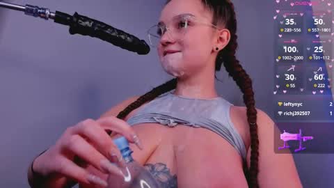 Diana online show from February 2025 10:31:01 PM