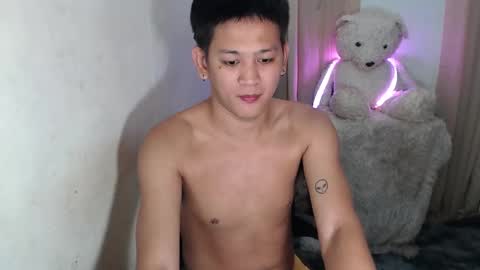 alex online show from October 2025 04:18:01 PM