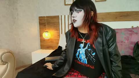 Snapshot of bj_olivine chatting on April 2026 08:33:02 PM Bj Olivine online show from April 2026 08:33:02 PM