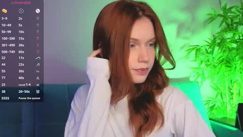 Julia online show from November 2025 04:18:01 PM