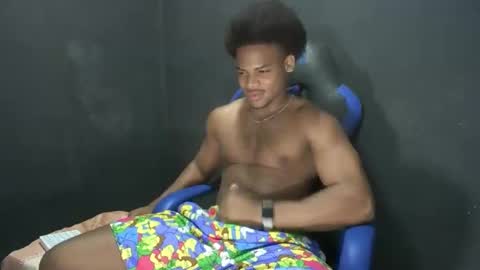 tu morenito online show from October 2025 08:51:02 PM