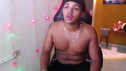 Snapshot of black_king_241 chatting on January 2025 01:36:02 AM black_king_241 online show from January 2025 01:36:02 AM