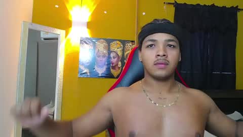 Snapshot of black_king_241 chatting on February 2025 05:39:02 PM black_king_241 online show from February 2025 05:39:02 PM