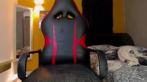 Snapshot of black_king_241 chatting on March 2025 04:15:02 AM black_king_241 online show from March 2025 04:15:02 AM