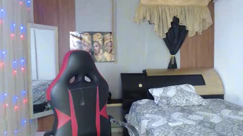 Snapshot of black_king_241 chatting on October 2025 03:39:02 AM black_king_241 online show from October 2025 03:39:02 AM