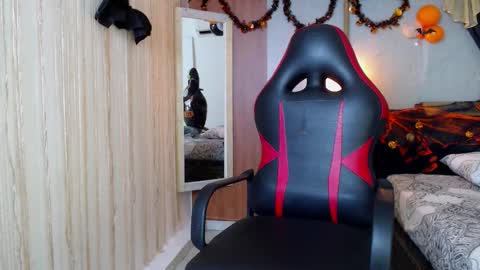 Snapshot of black_king_241 chatting on October 2025 02:45:01 AM black_king_241 online show from October 2025 02:45:01 AM